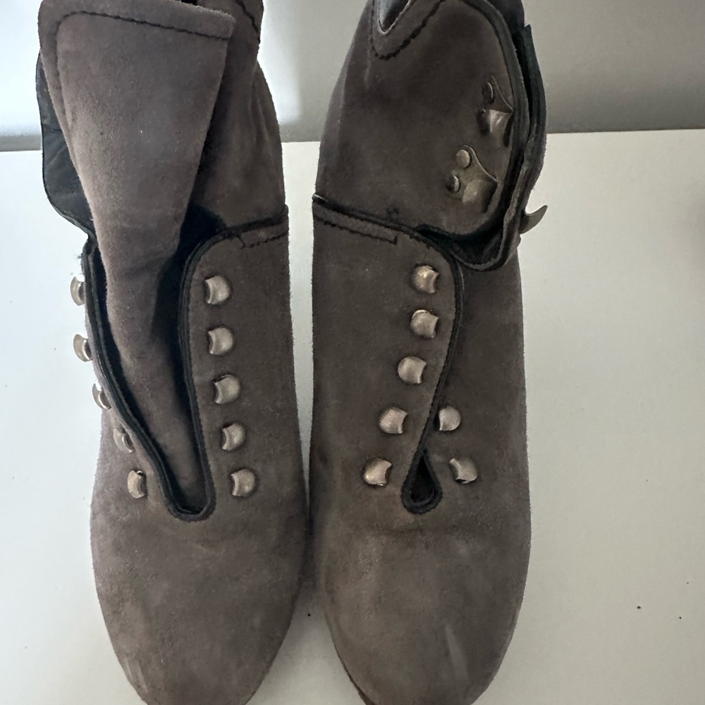 boots